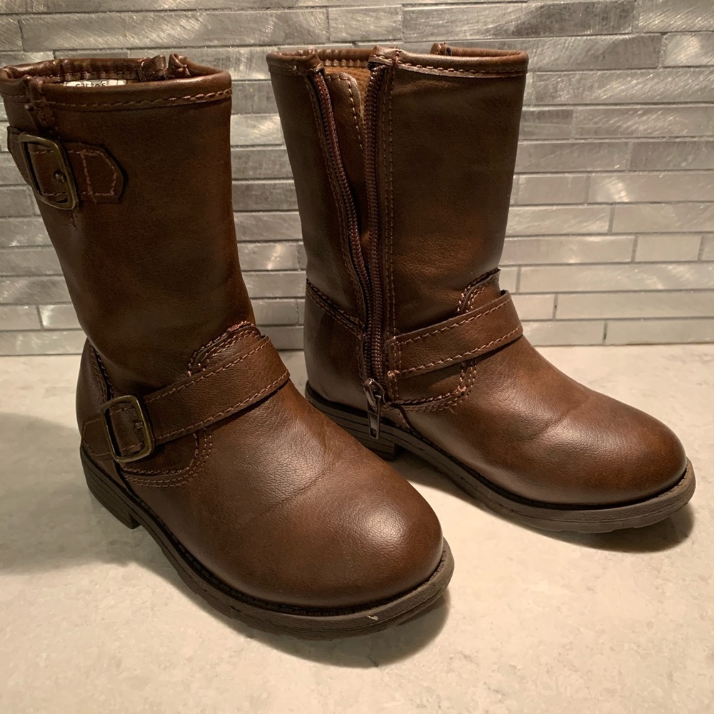 Carter’s toddler girl boots (size 9)